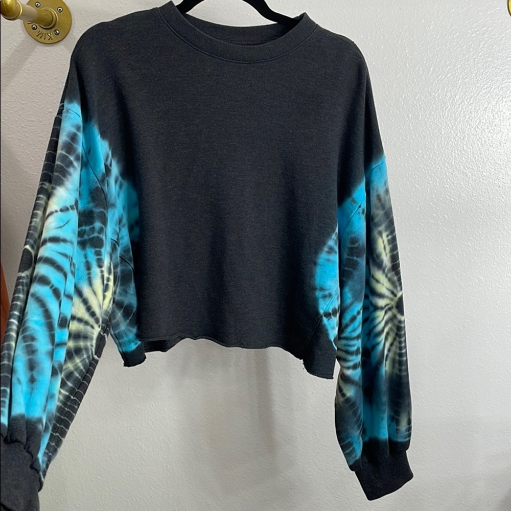 Cropped PINK tye dye pull over
